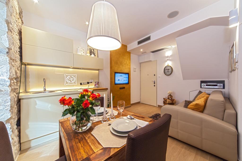 Golden Palace Split Zimmer foto